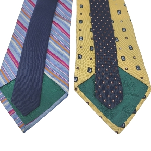 Tommy Hilfiger | Men's Lot of Two Mixed Print Silk Vintage Neckties - Picture 7 of 13